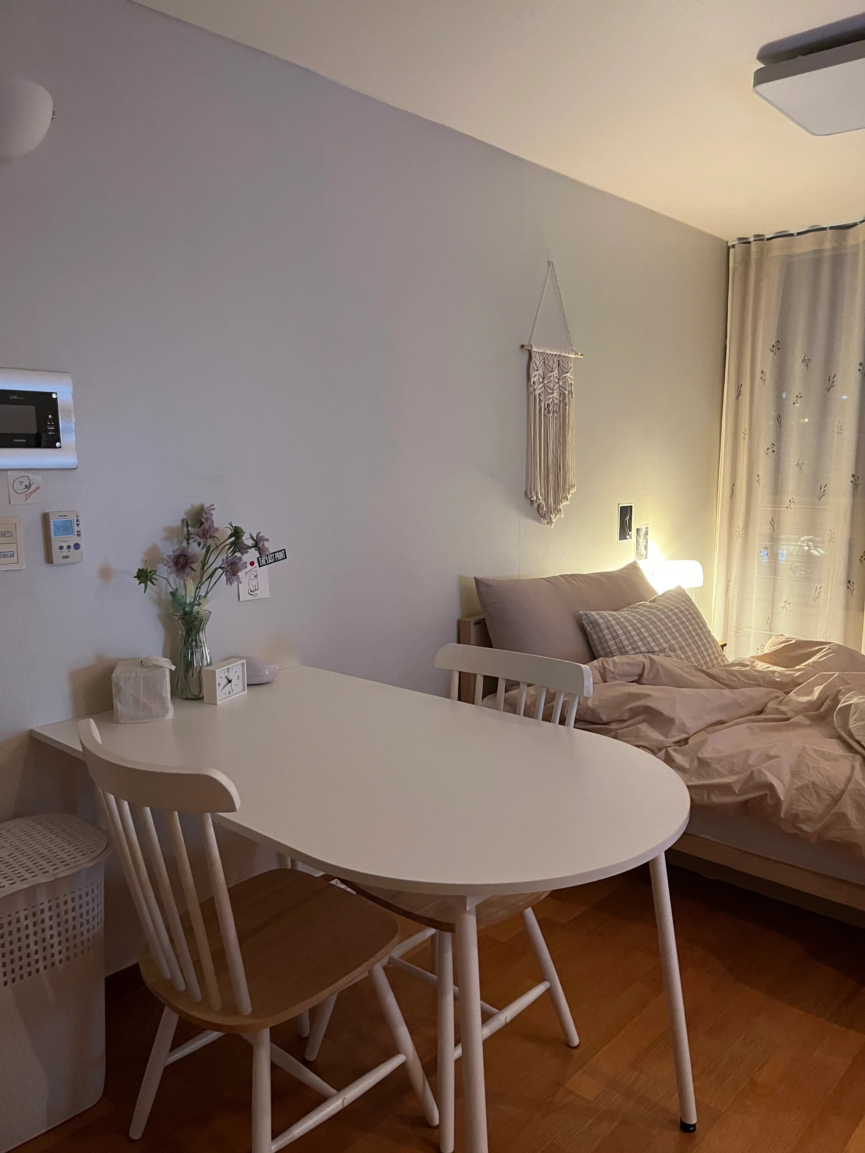Half-Round White Laminate Dining Table user photo