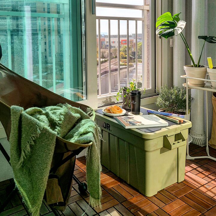 short form carousel card thumbnail