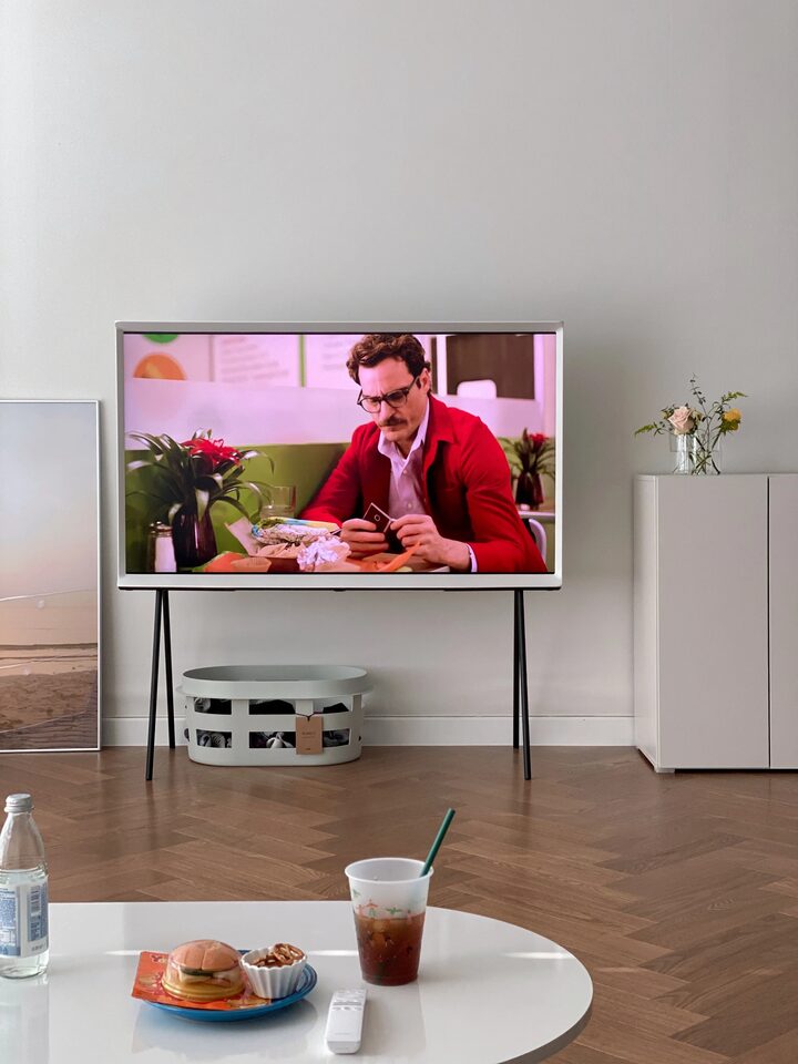 short form carousel card thumbnail