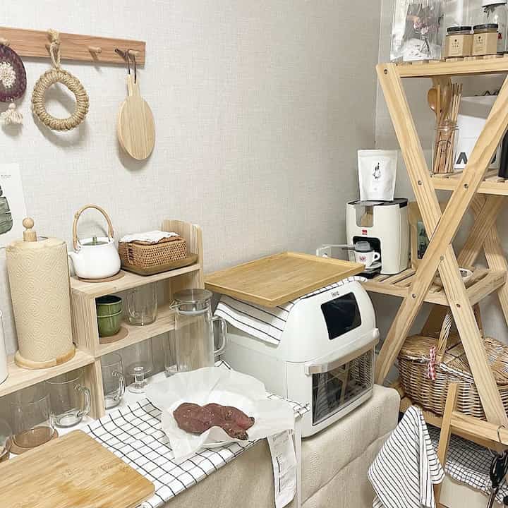 Sweet potato🍠
The air fryer has been in our house for 2 years,
and I don't know much about the kitchen,,
so I think I've only used it about 5 times?😔ㅋㅋ
So I was thinking about putting it out for carrots

but I tried sweet potato
and it was so delicious that I changed my mind

I'll have to eat it diligently this winter
Let's get the most out of sweet potatoes🍠🍠

#SeoTail that can't eat nicely
