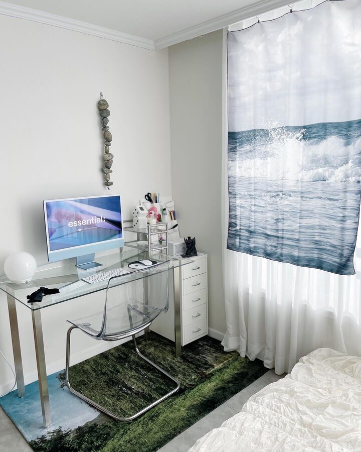 short form carousel card thumbnail