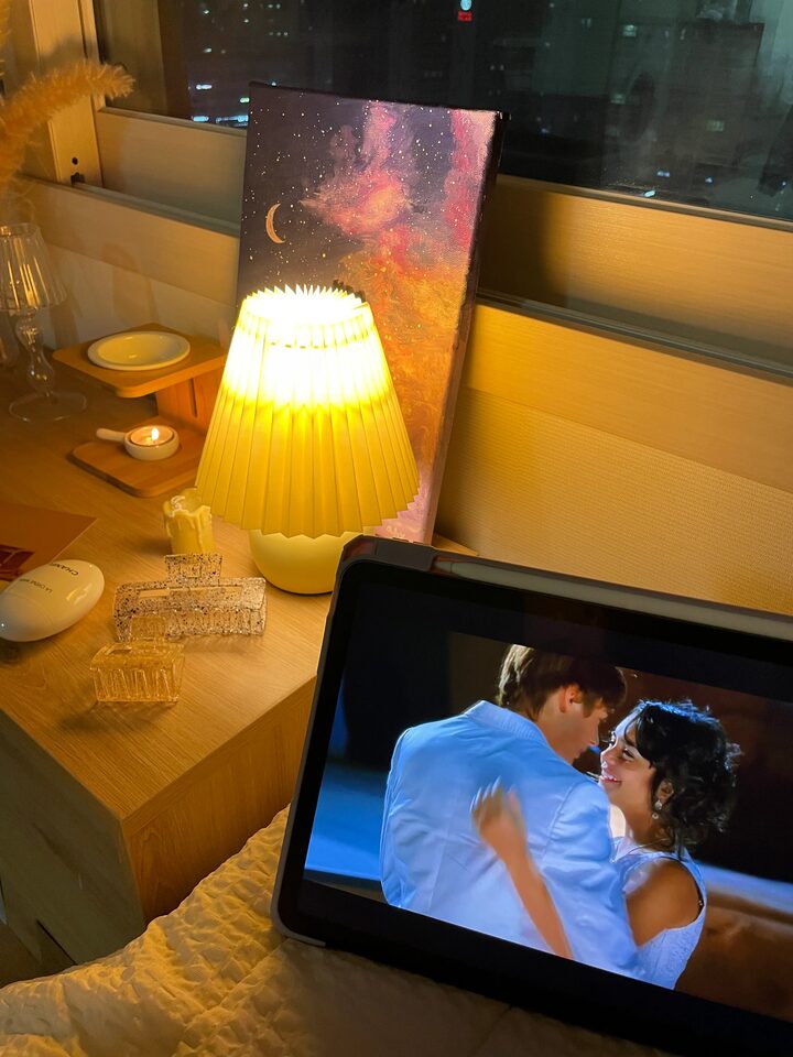 short form carousel card thumbnail