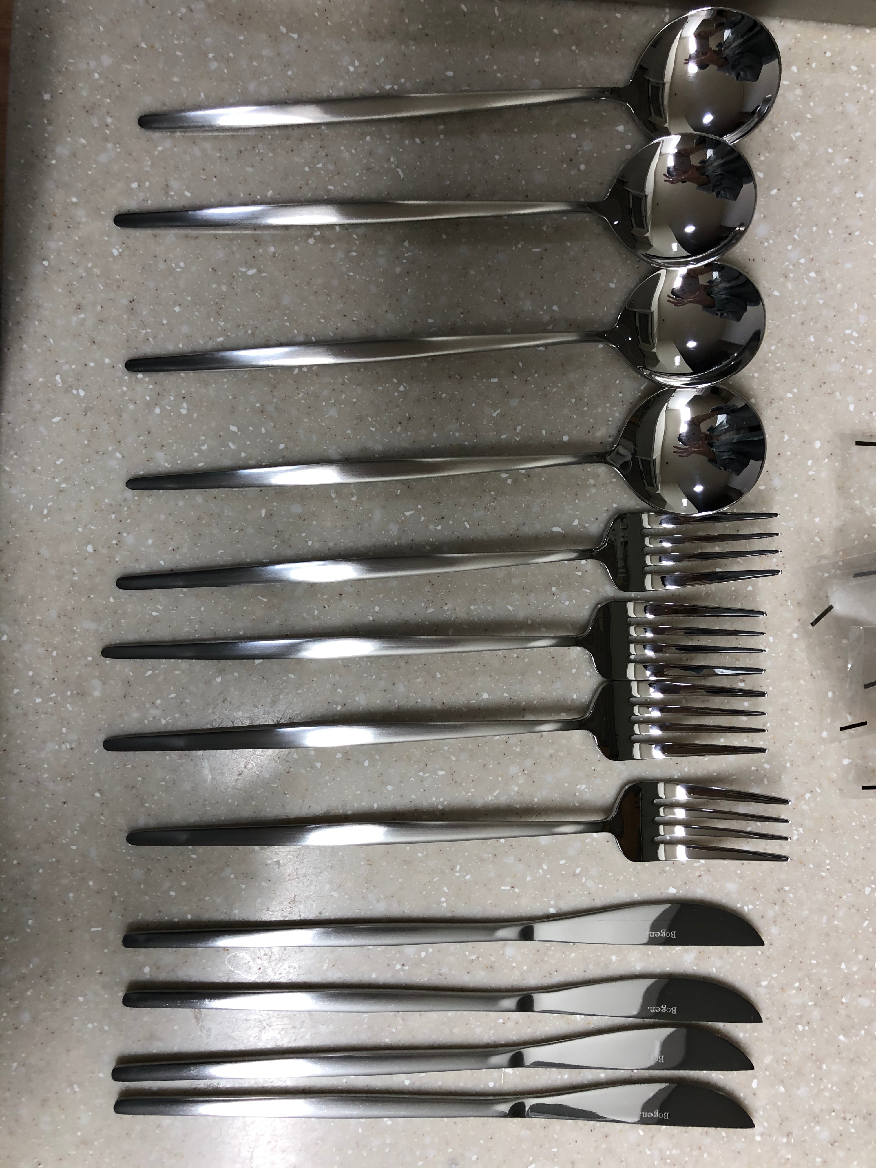 Queens Cutlery Dinner Set (3-Piece) user photo