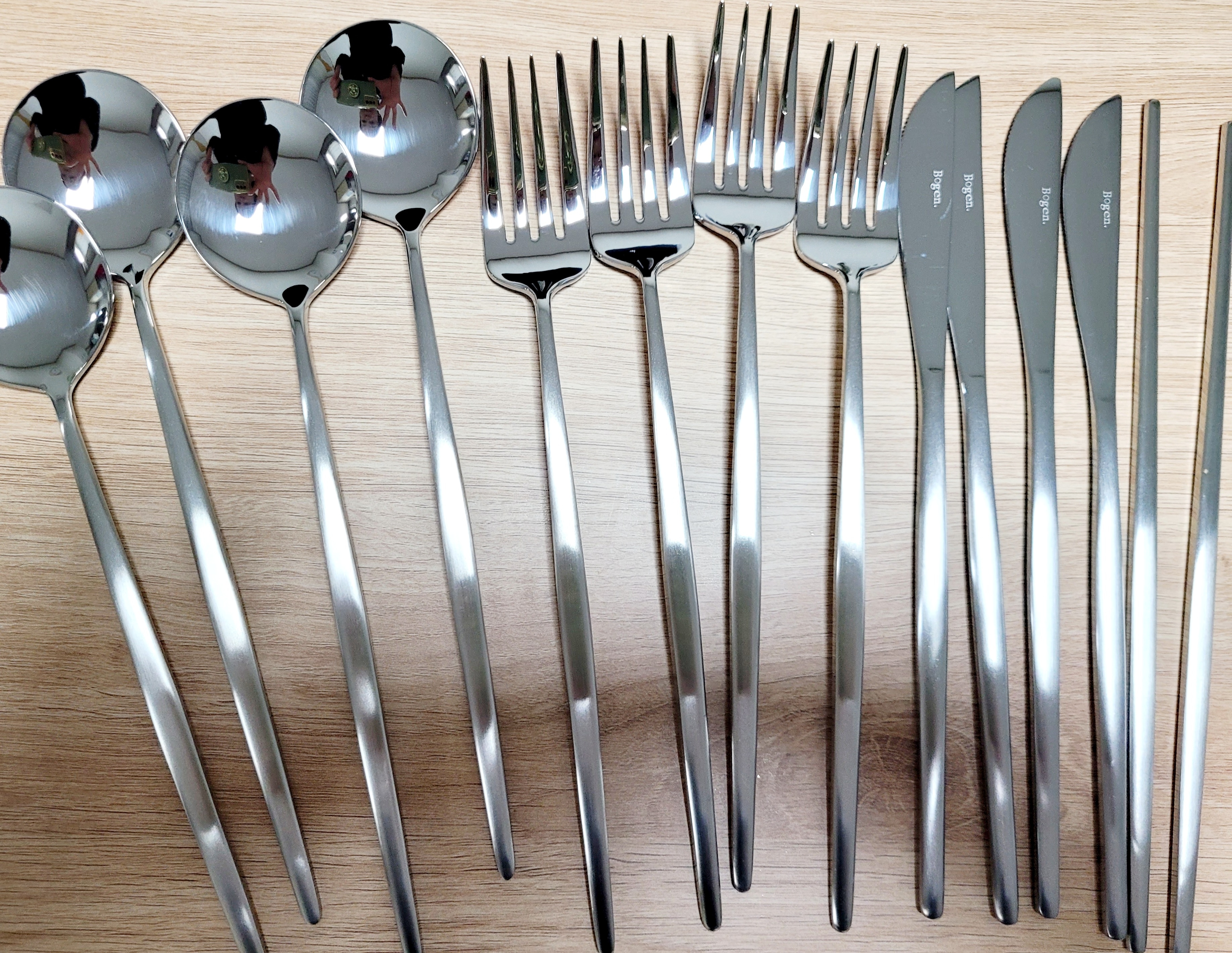Queens Cutlery Dinner Set (3-Piece) user photo