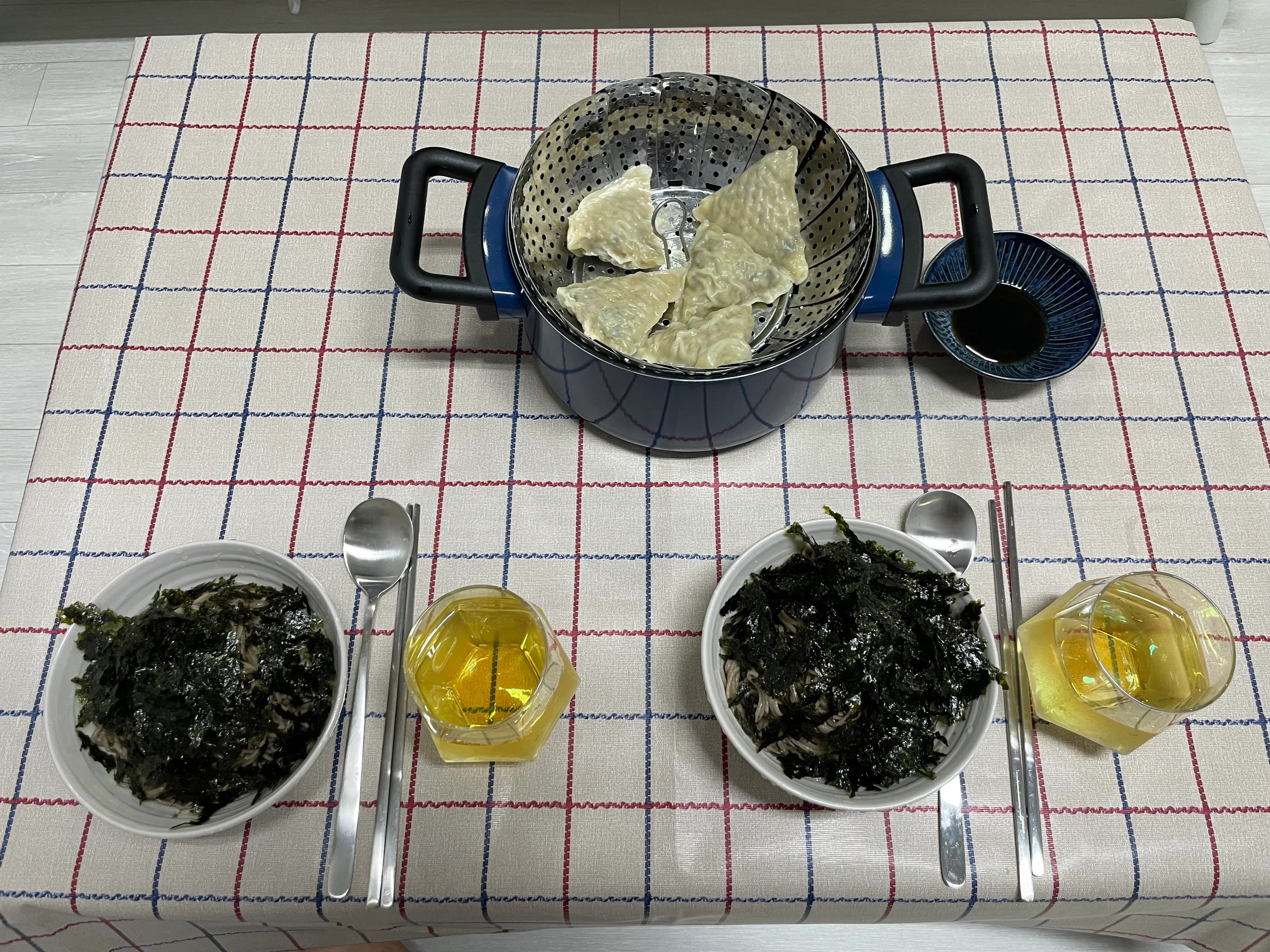 Everyday Collection Japanese Mini Dip & Condiment Bowls (Set of 4) user photo