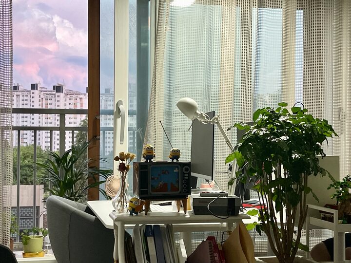 short form carousel card thumbnail