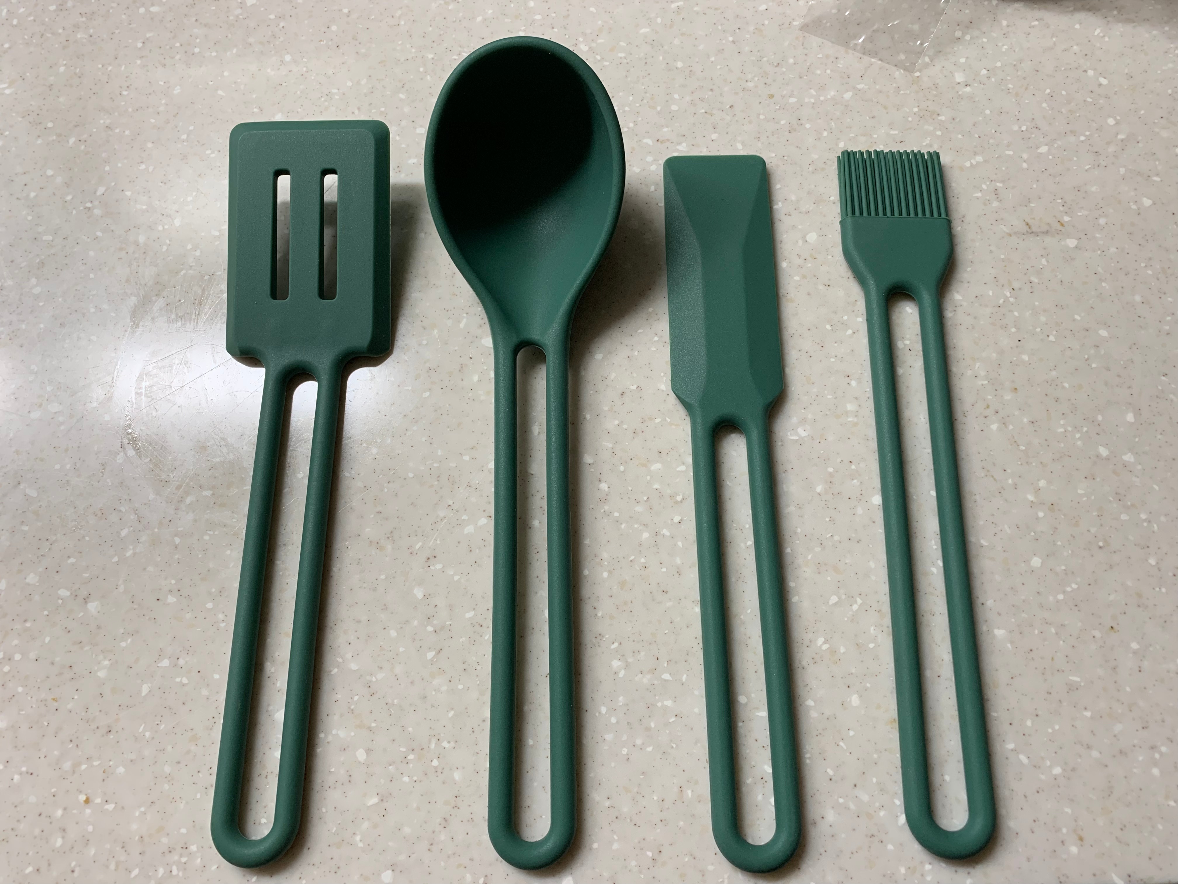 Awesome Silicone Kitchen Utensil Set (4-Piece) user photo