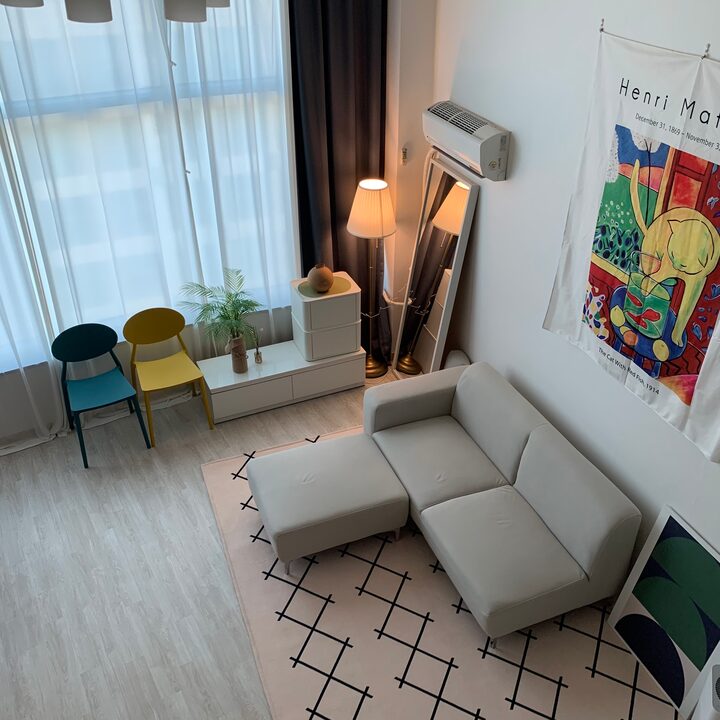 short form carousel card thumbnail