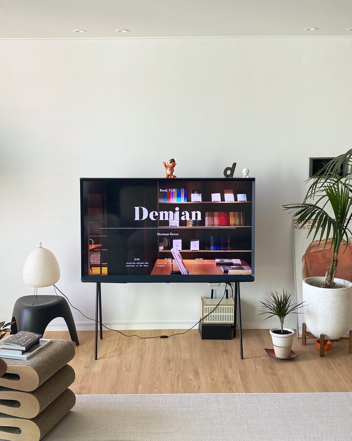 short form carousel card thumbnail