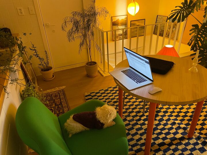 short form carousel card thumbnail