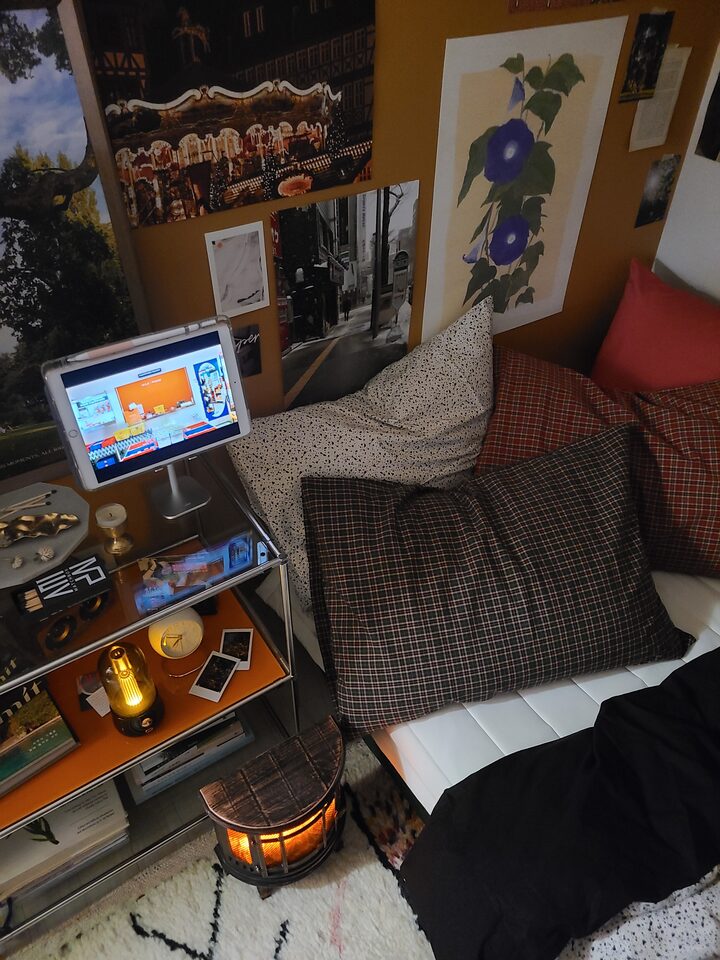 short form carousel card thumbnail