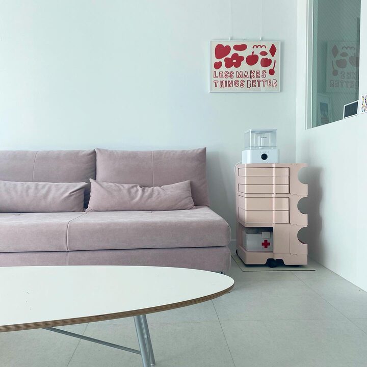 short form carousel card thumbnail