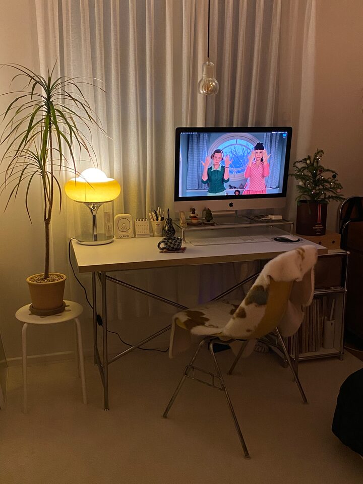 short form carousel card thumbnail