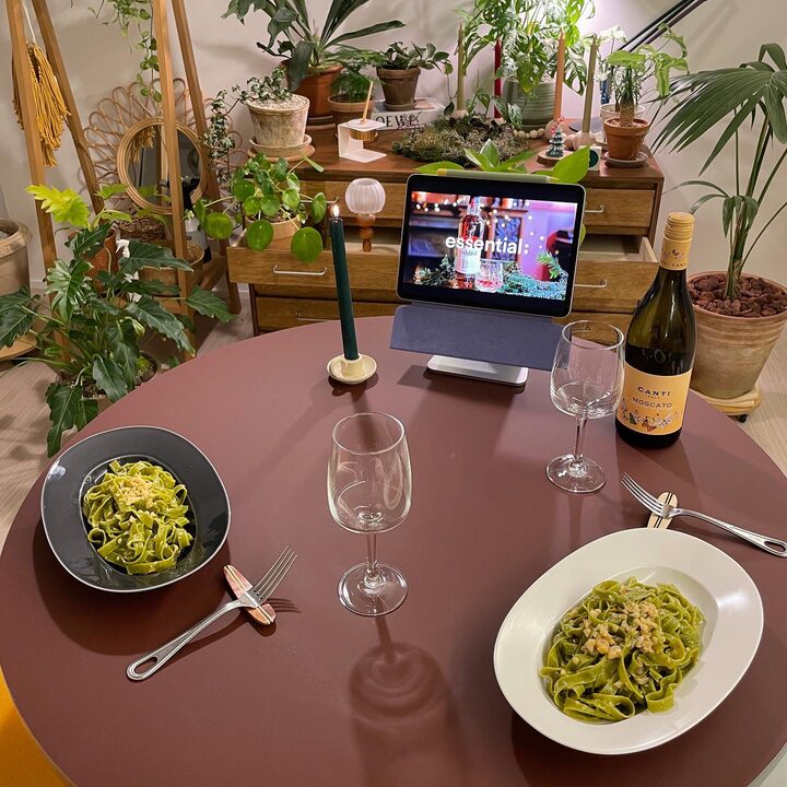 short form carousel card thumbnail