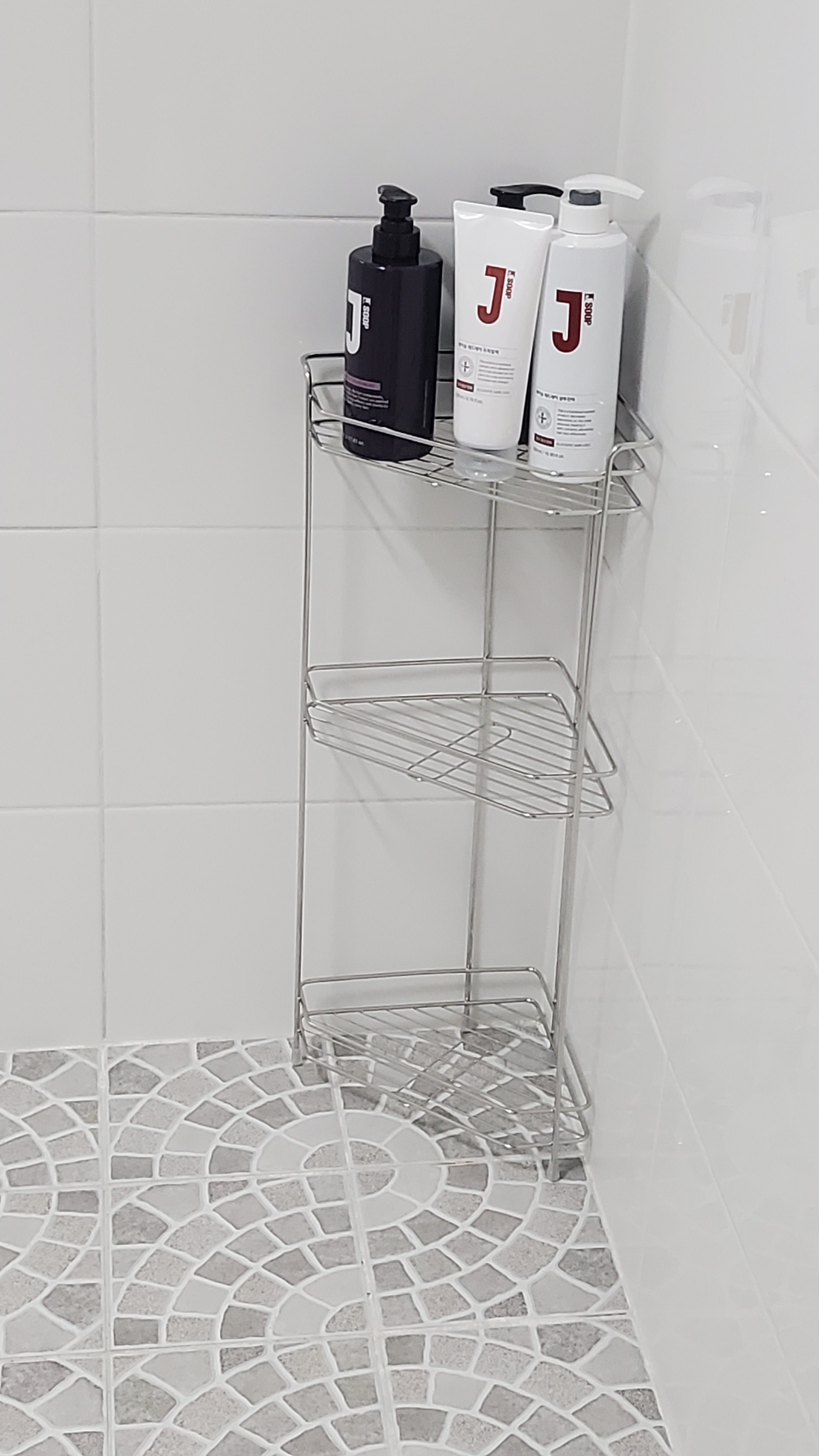 3-Tier Stainless Steel Bathroom Corner Shelf user photo