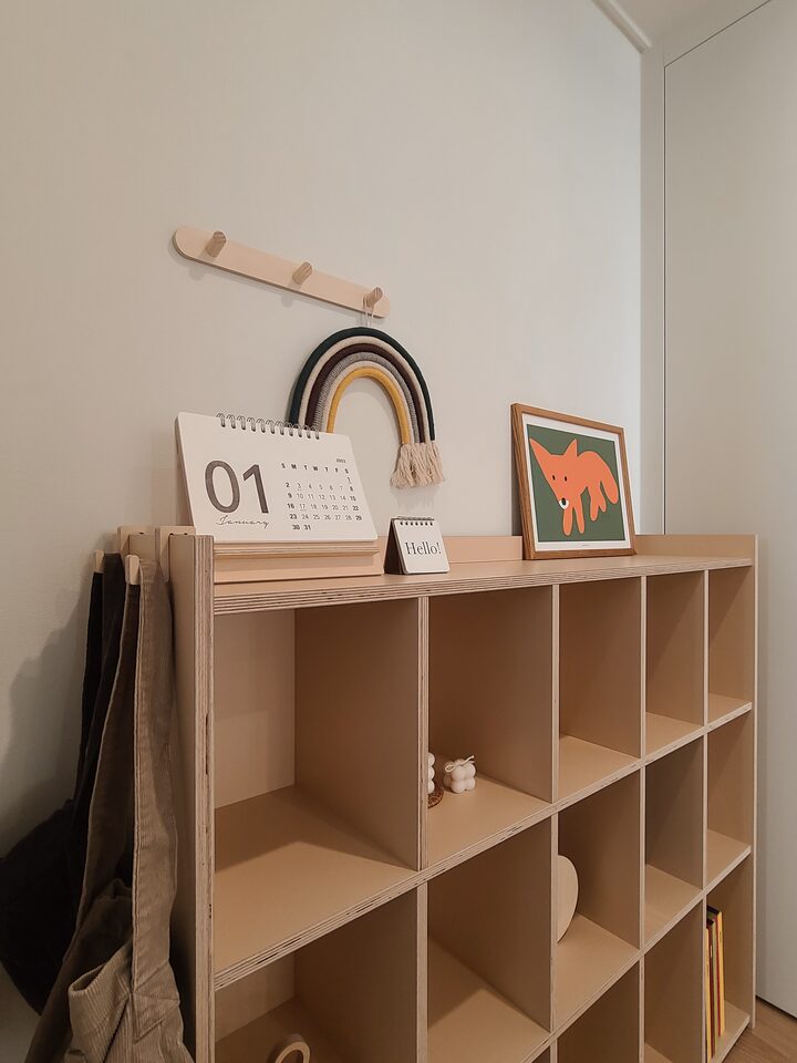 short form carousel card thumbnail