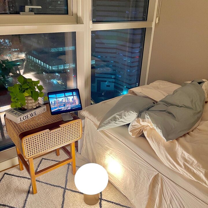 short form carousel card thumbnail