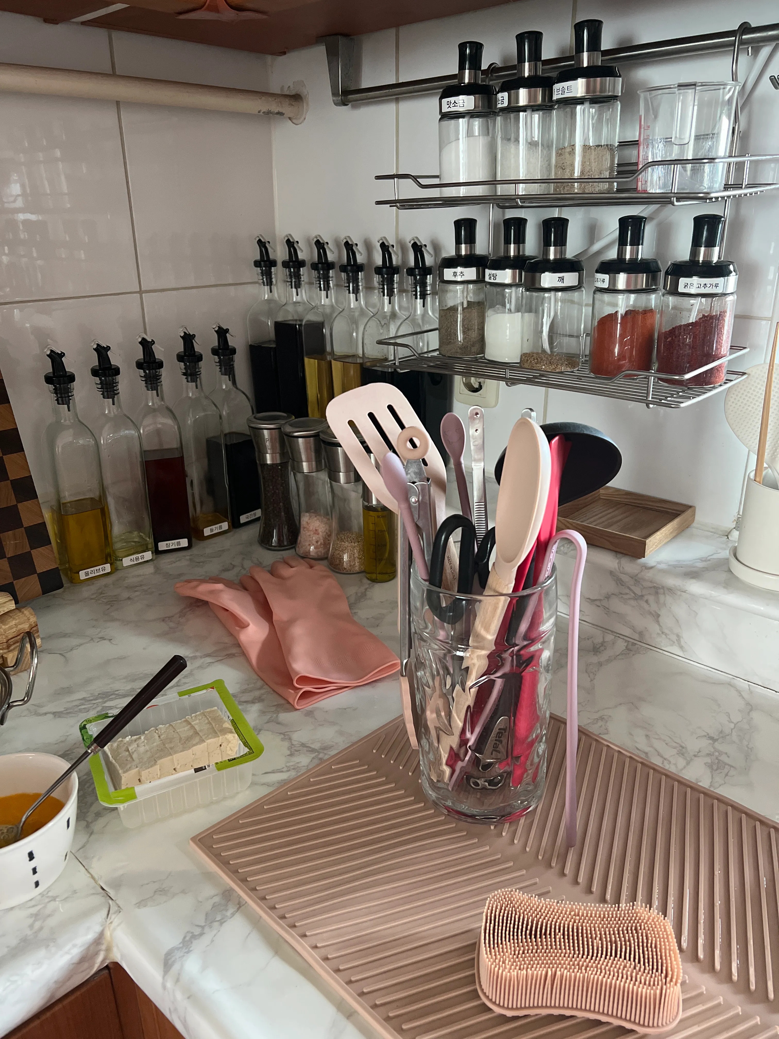 Neo Woody Pink Kitchen Utensil Set (4-Piece) user photo