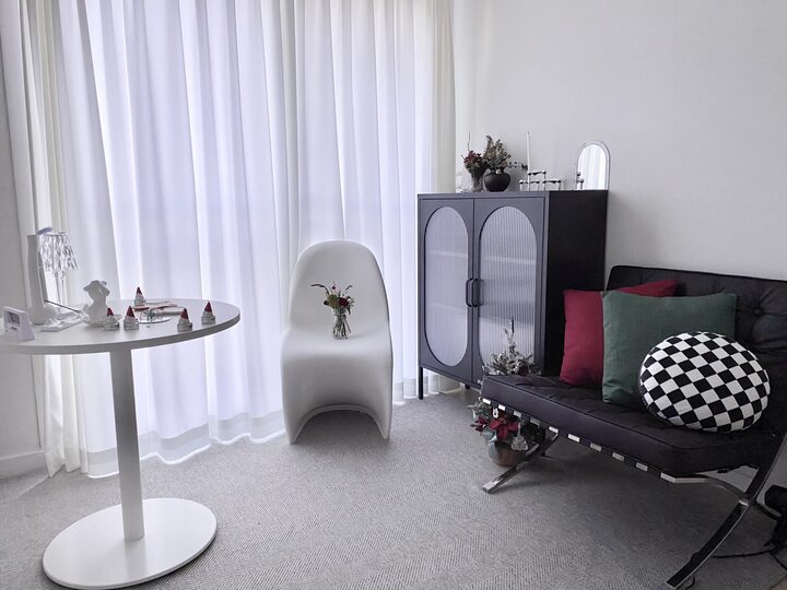 short form carousel card thumbnail