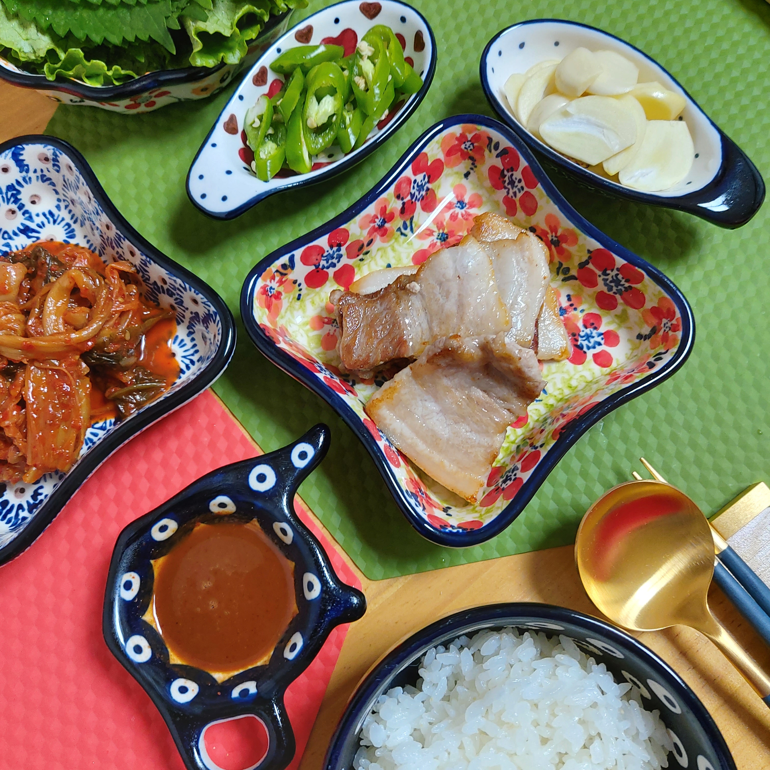 Floral Spoon Rest Set (5-Piece) user photo