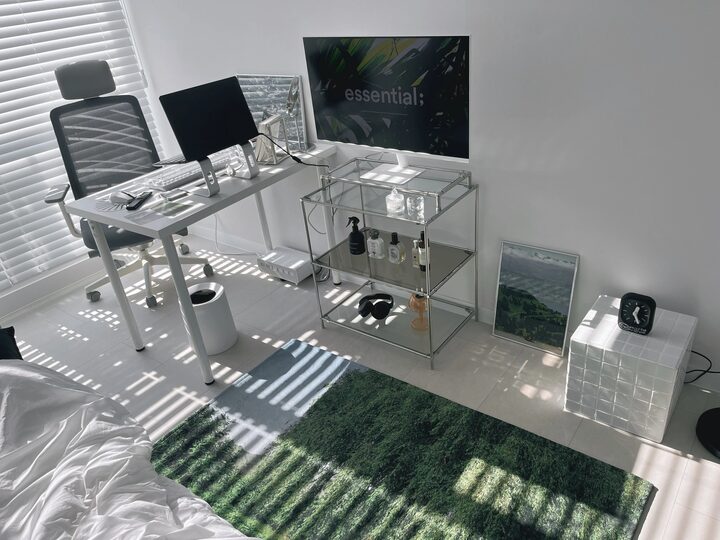 short form carousel card thumbnail