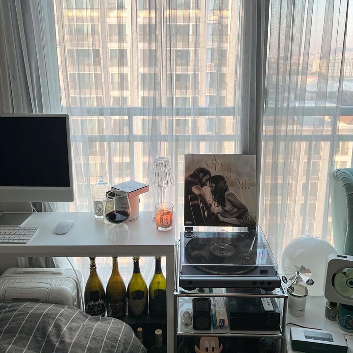 short form carousel card thumbnail