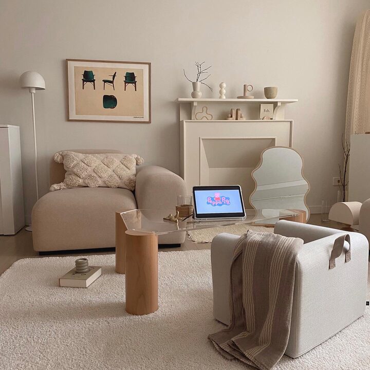 short form carousel card thumbnail