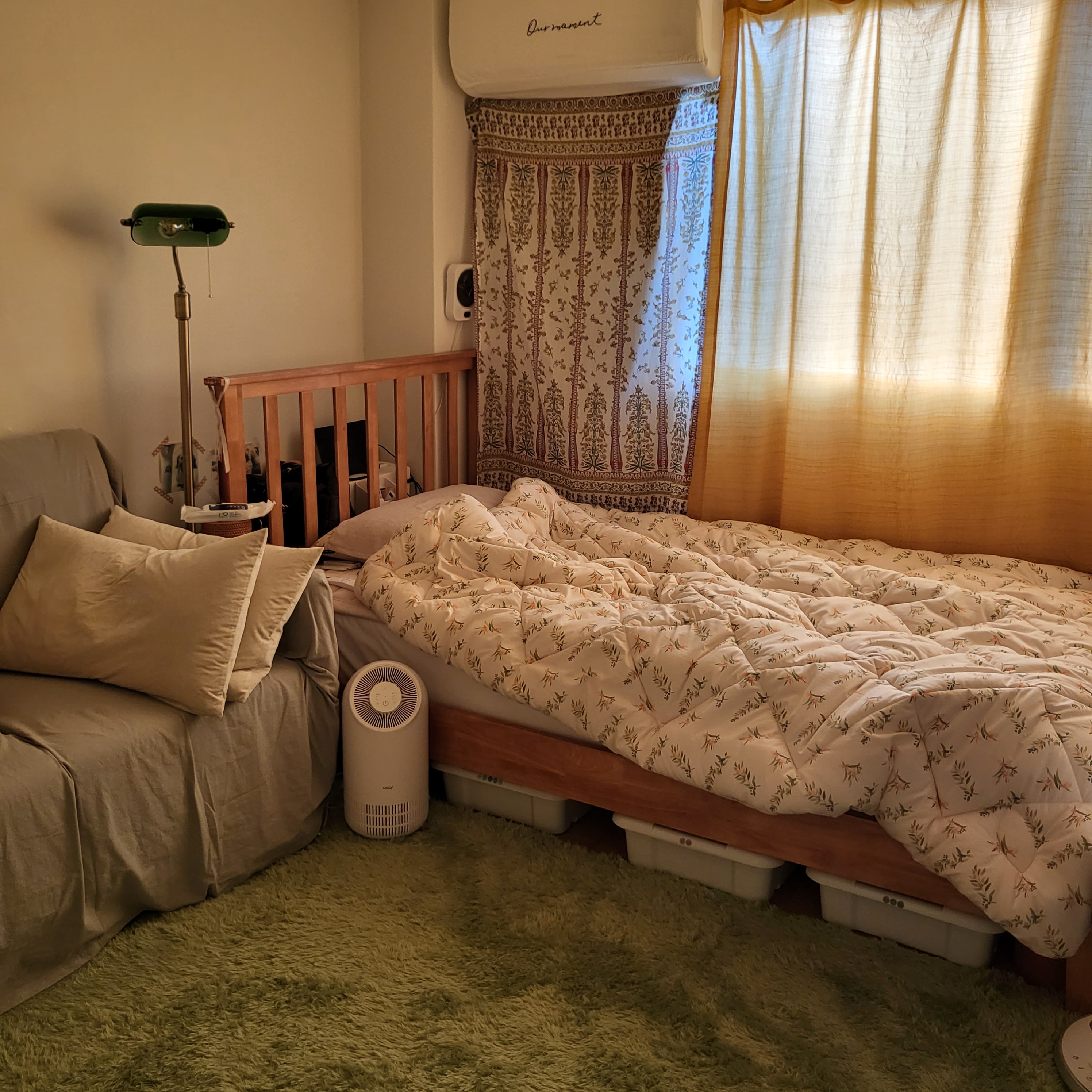 Bebe Flower Cozy Comforter & Pillow Set user photo