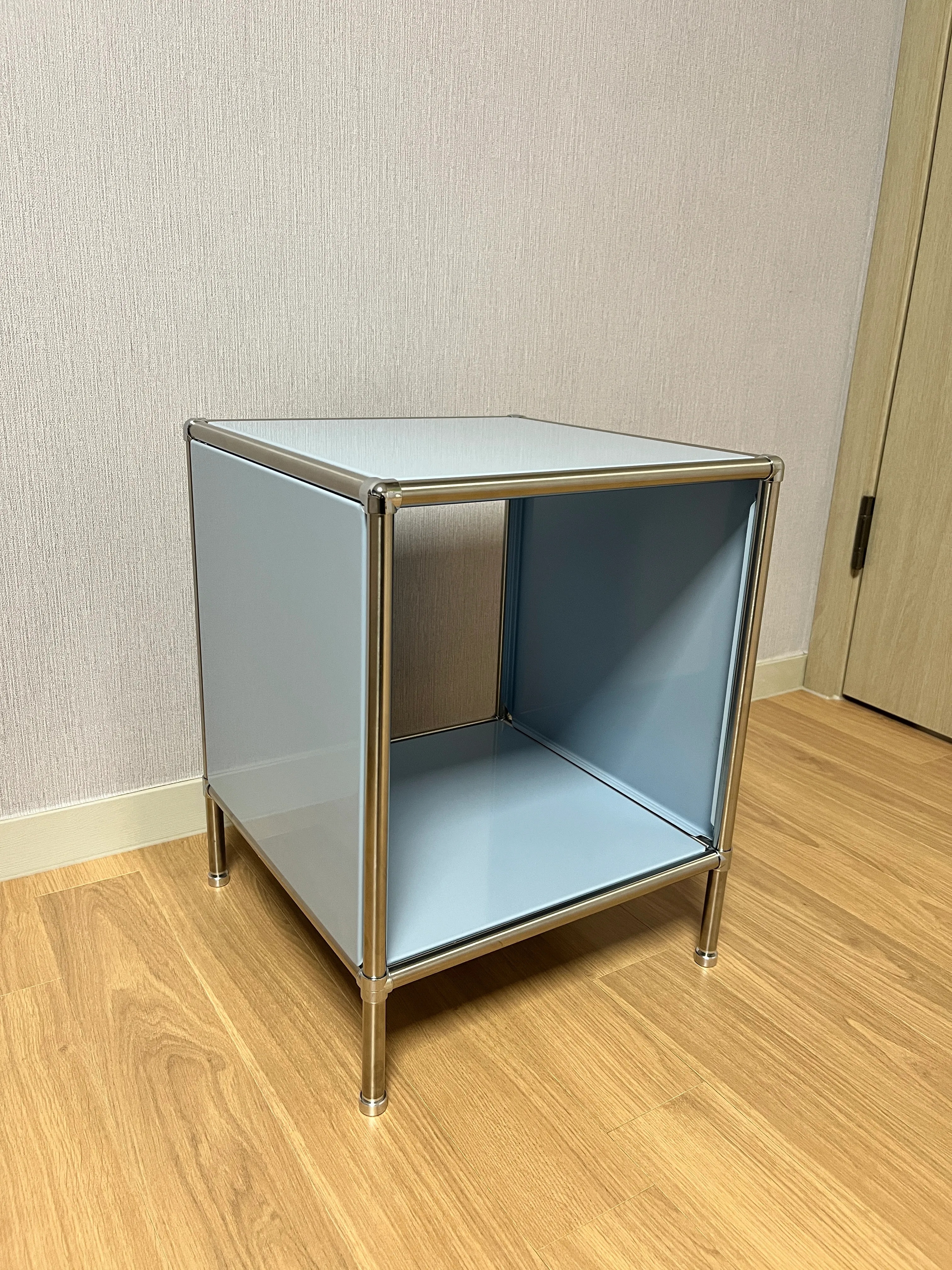 2 Tier Sqaure DIY Modular Storage Side Table user photo