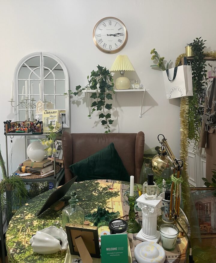 short form carousel card thumbnail