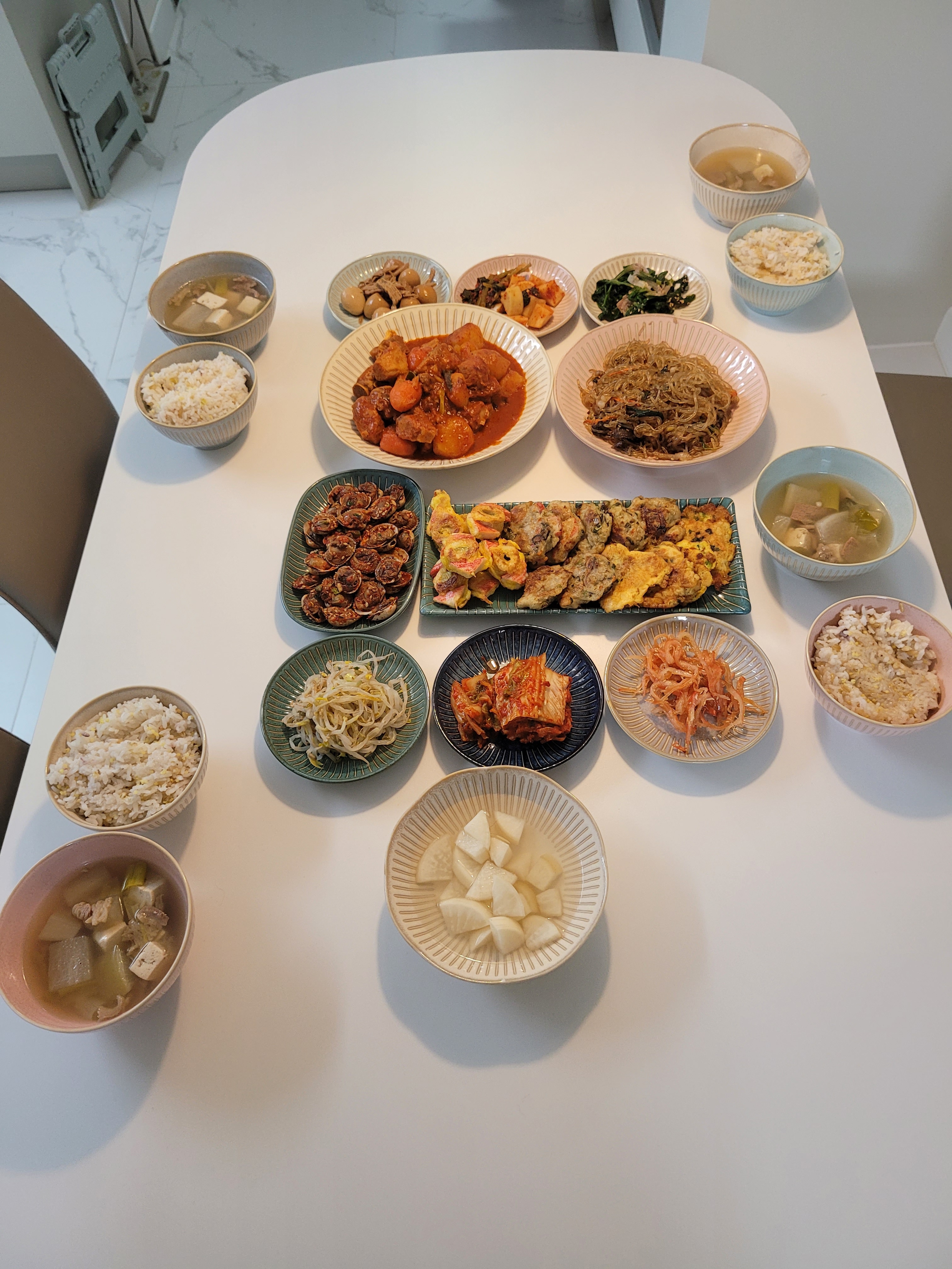 Everyday Collection Japanese Mini Dip & Condiment Bowls (Set of 4) user photo