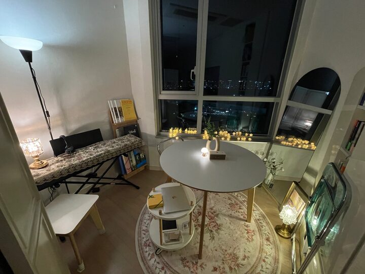 short form carousel card thumbnail