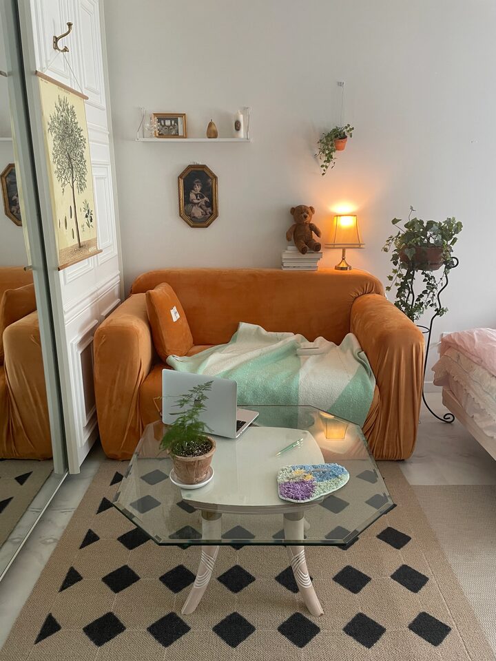 short form carousel card thumbnail