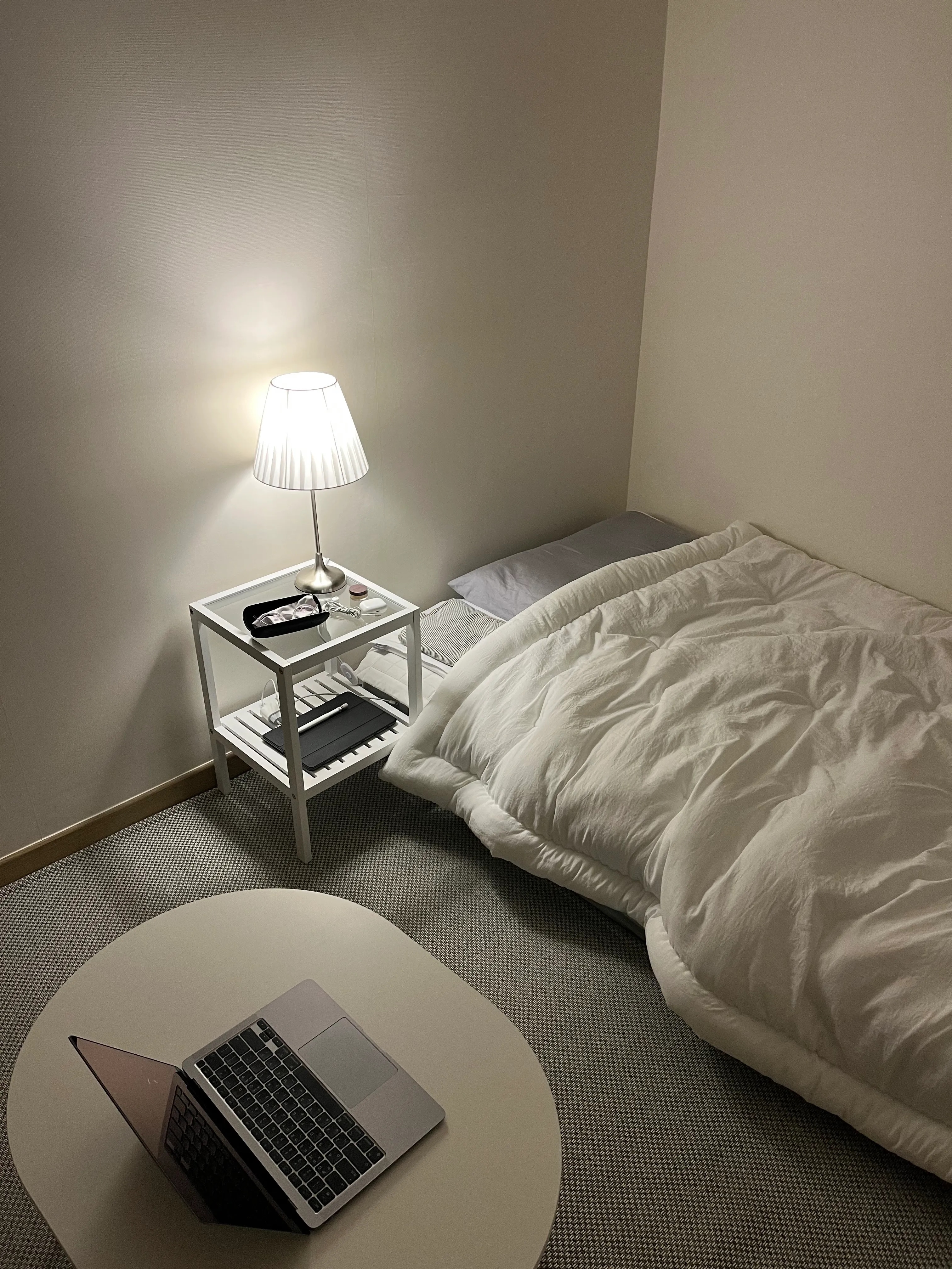 Foldable Oval Low Coffee Table user photo