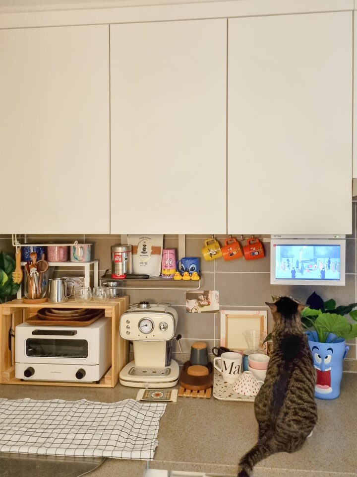 short form carousel card thumbnail