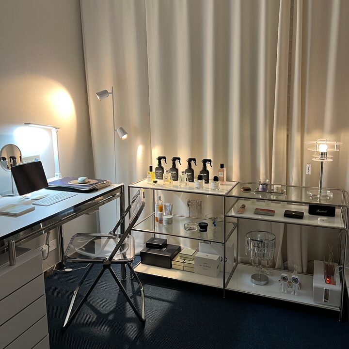 short form carousel card thumbnail