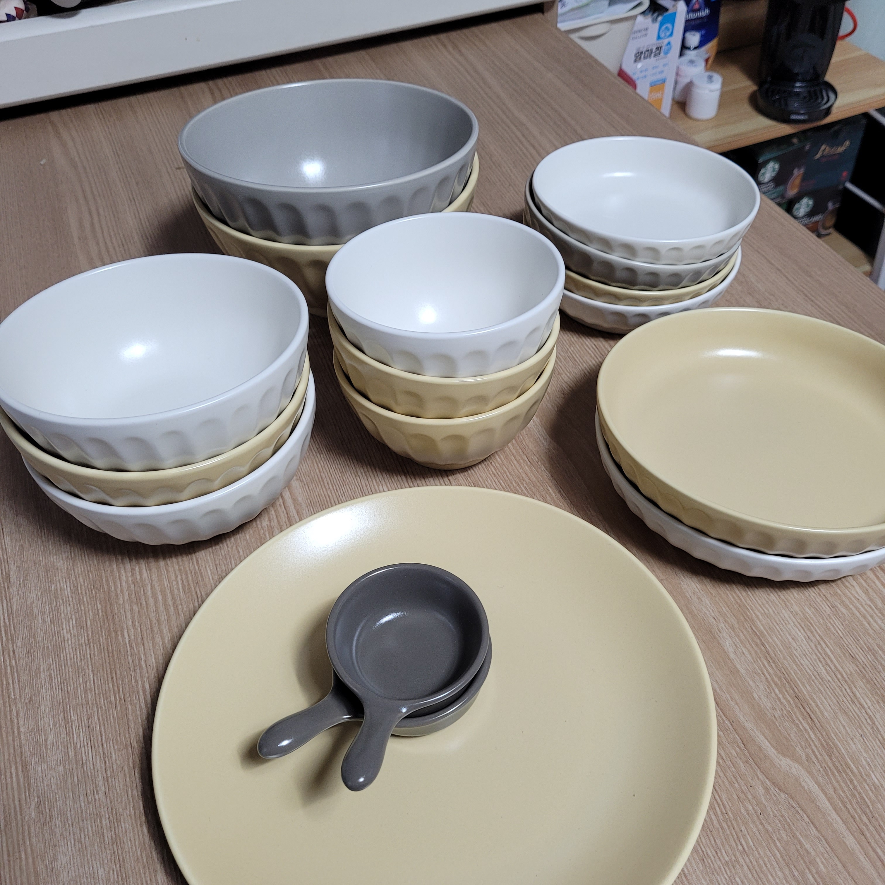 Mild Matte Dinnerware Set for 2 (9-Piece) user photo