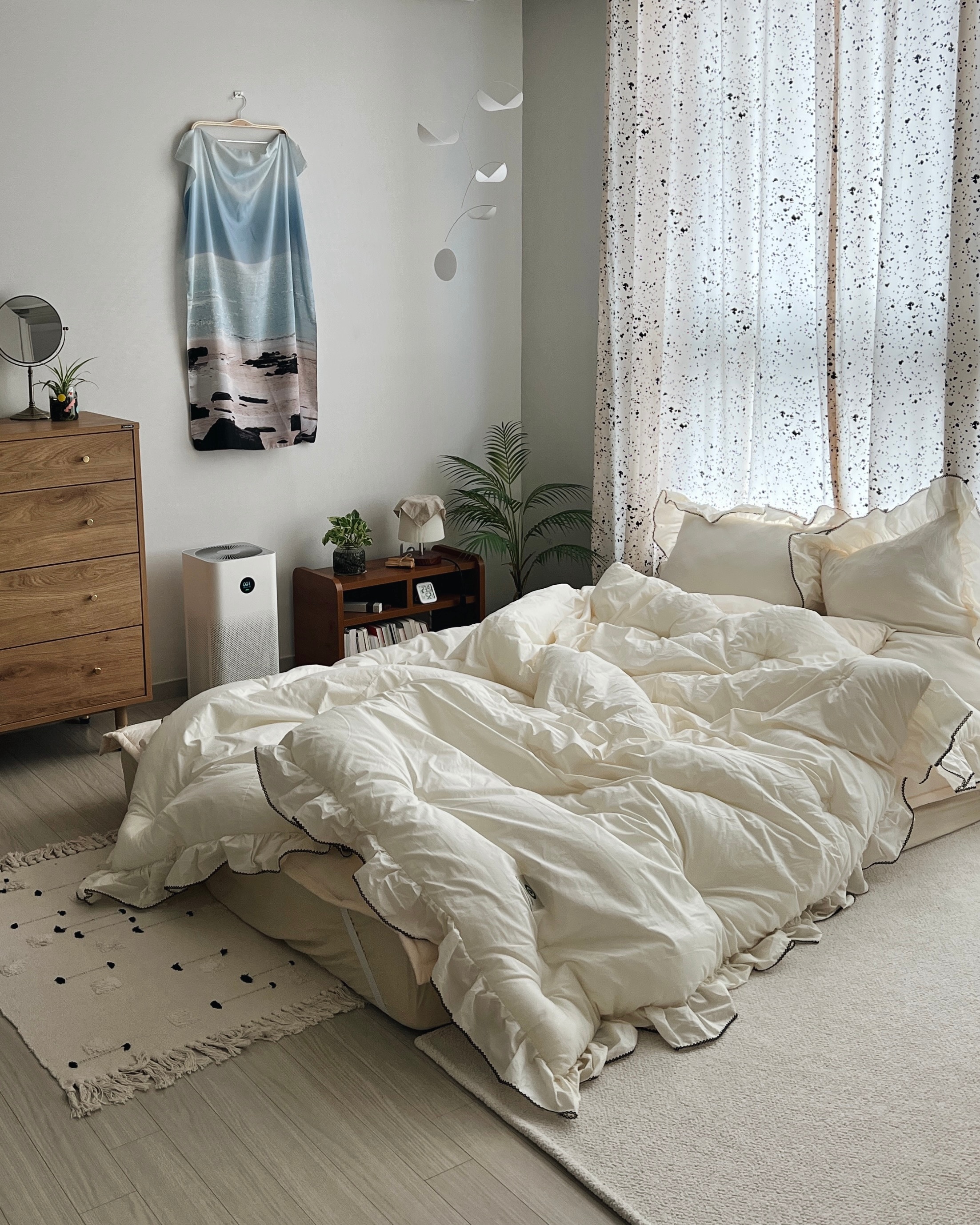 Multi-Purpose End Table with Storage Shelf user photo