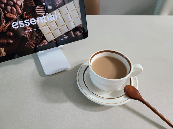 short form carousel card thumbnail