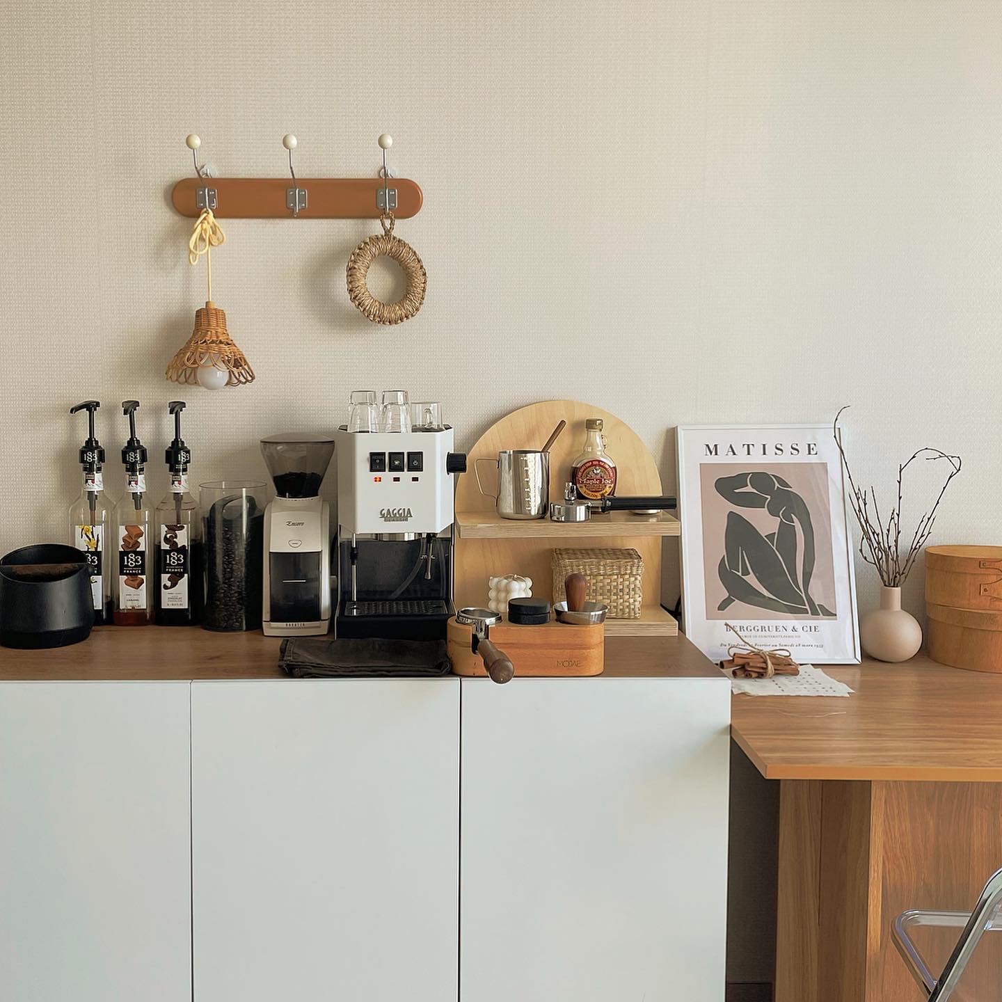 Semi-Oval Dining Table user photo