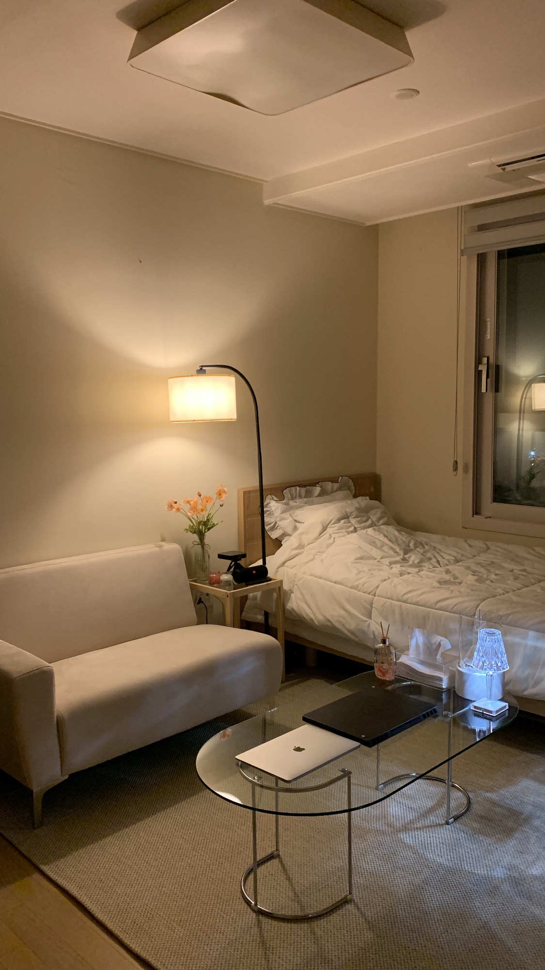 Wooden Tempered Glass Side Table user photo
