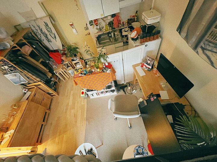 short form carousel card thumbnail