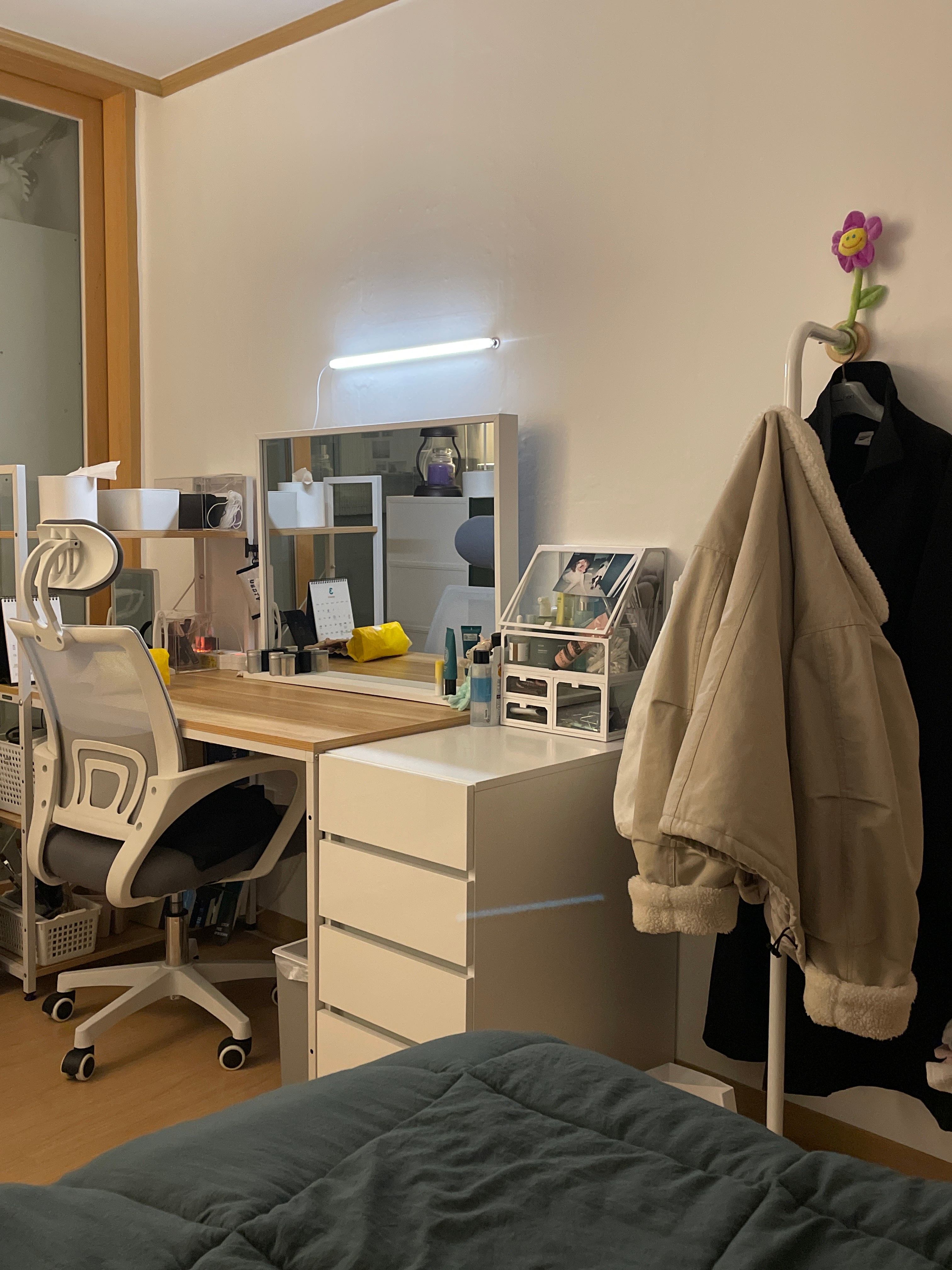 Multi-Purpose Clothing Rack user photo