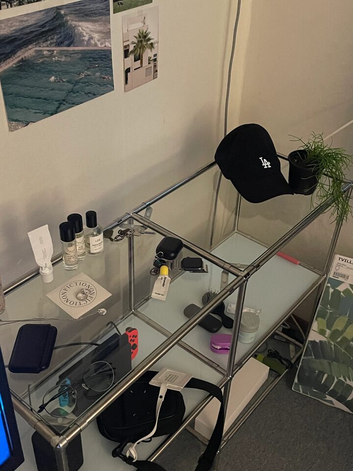 short form carousel card thumbnail