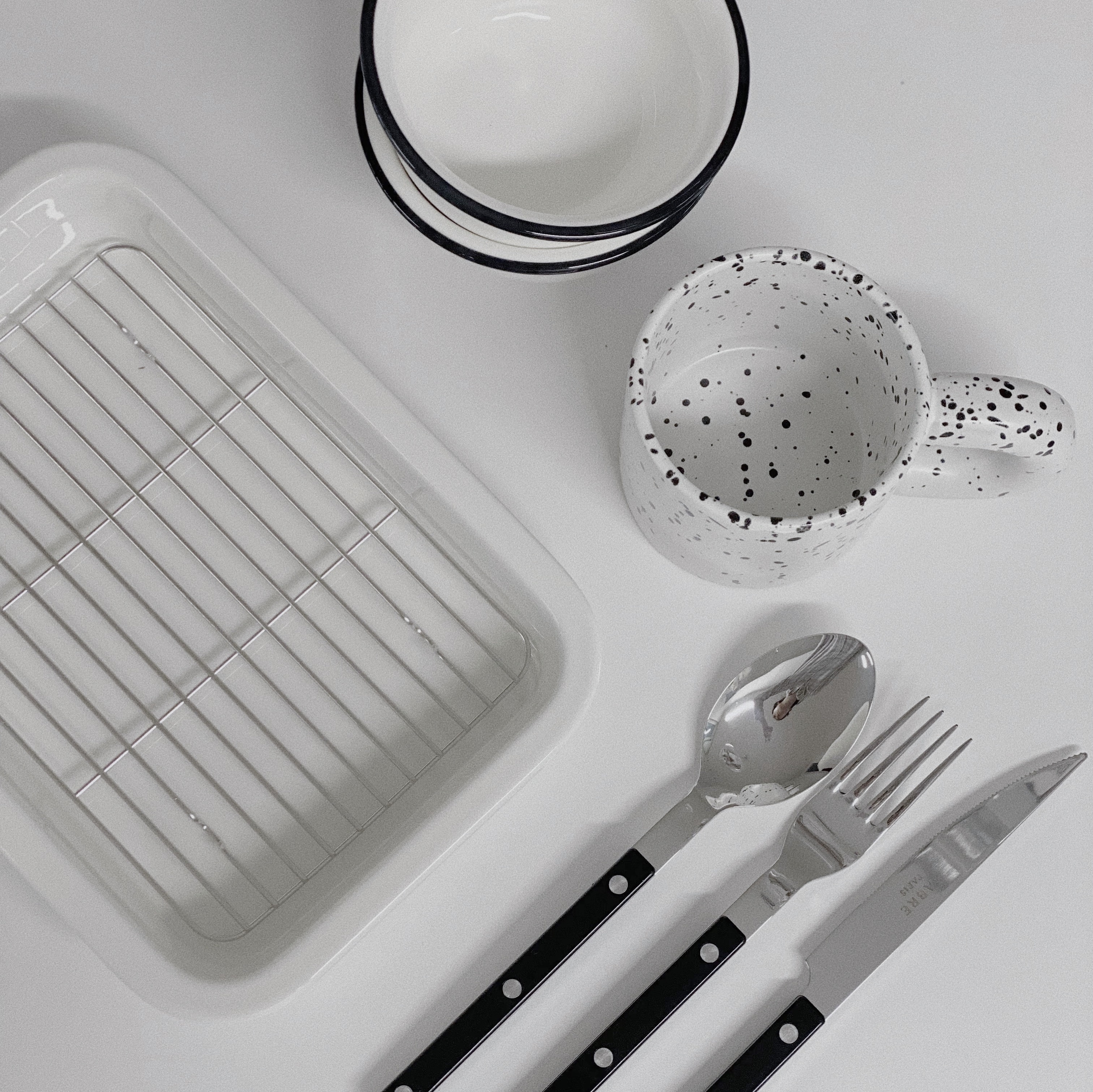 Milly Ceramic Baking Tray & Rack Set user photo