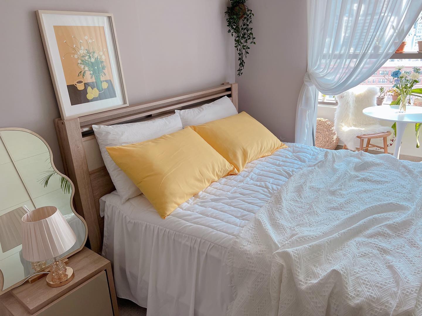 Soft Linen Touch Quilted Bed Skirt with Lace user photo