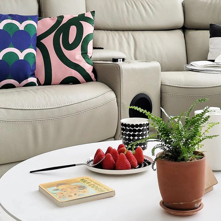 short form carousel card thumbnail