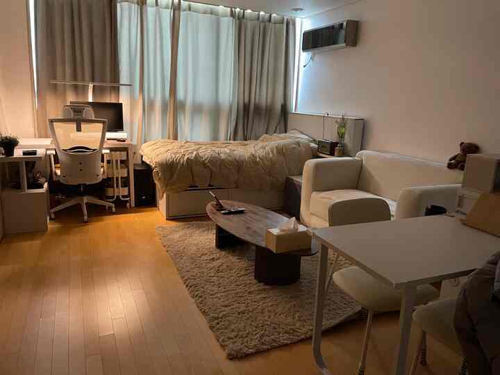 ROOKIE AIR オフィスチェア［3色］を使ったコーディネート 1