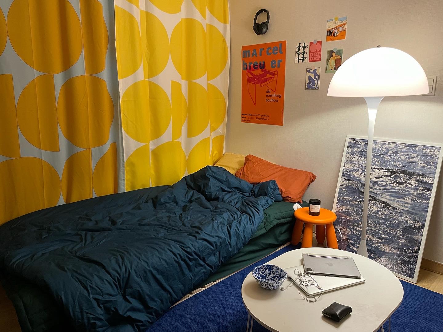 Foldable Oval Low Coffee Table user photo