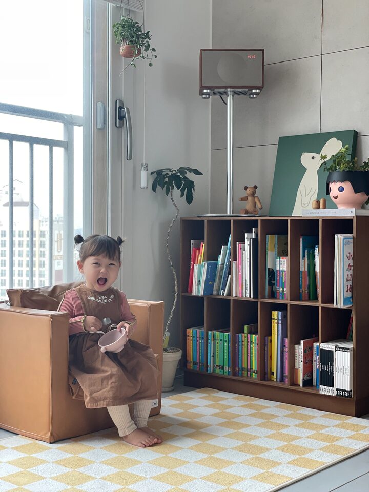 short form carousel card thumbnail